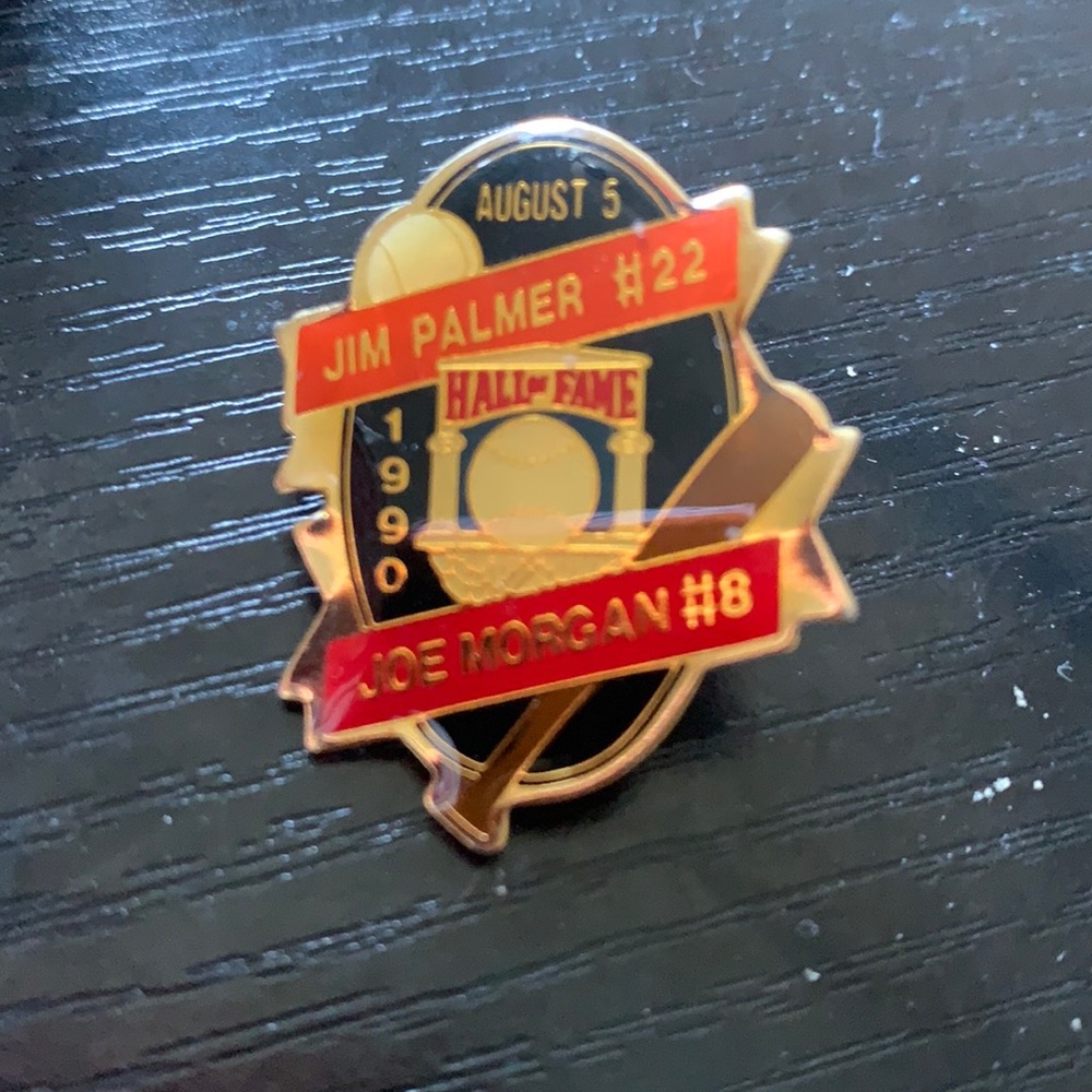 🥳host pick 🥳Baseball Hall of Fame Pin 1990